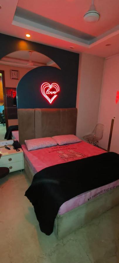 Vinanda Home Stay Νέο Δελχί Εξωτερικό φωτογραφία